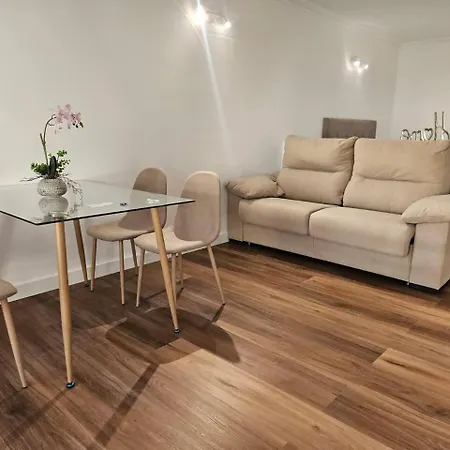 Park Apartment *